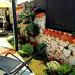 Vintage Residenc - Pool Zur Selbstnutzung By Interhome Apartman
