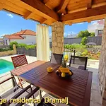 Vintage Residenc - Pool Zur Selbstnutzung By Interhome Apartman