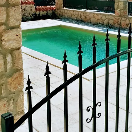 아파트 Vintage Residenc - Pool Zur Selbstnutzung By Interhome