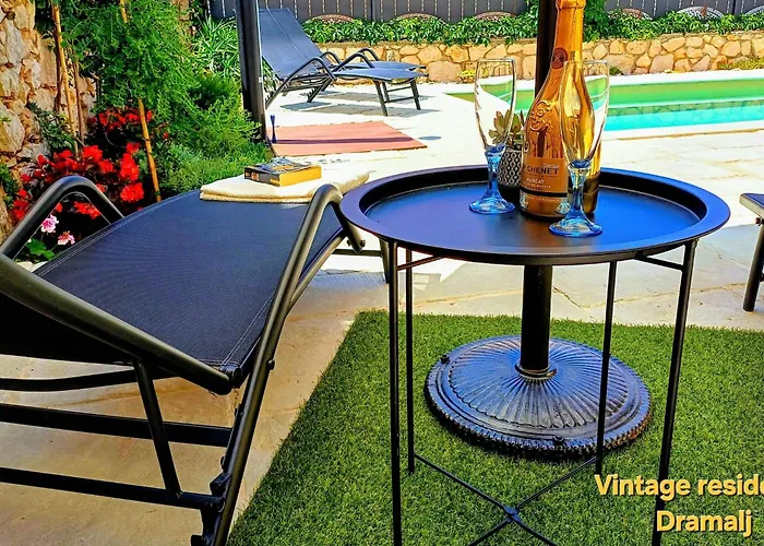 아파트 Vintage Residenc - Pool Zur Selbstnutzung By Interhome 드라말리