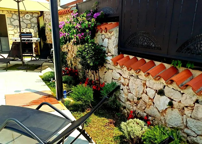 Vintage Residenc - Pool Zur Selbstnutzung By Interhome 아파트